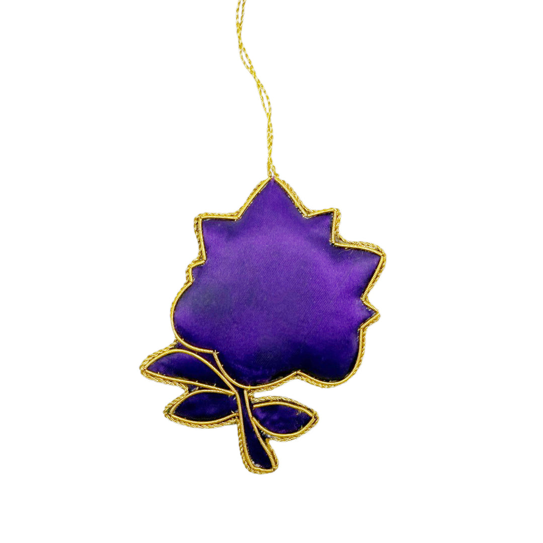 Adorno Flor violeta